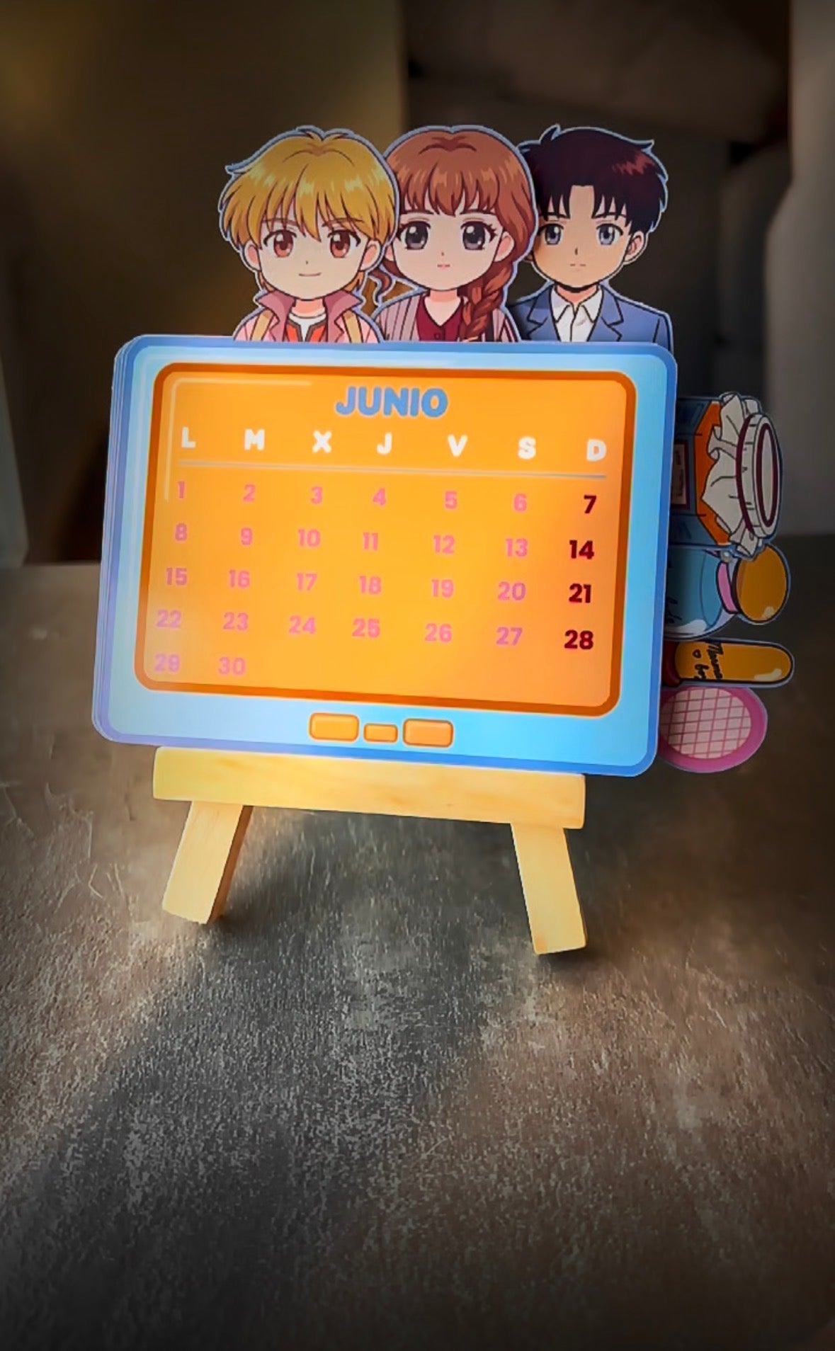 Calendario en caballete inspirado en Marmalade Boy