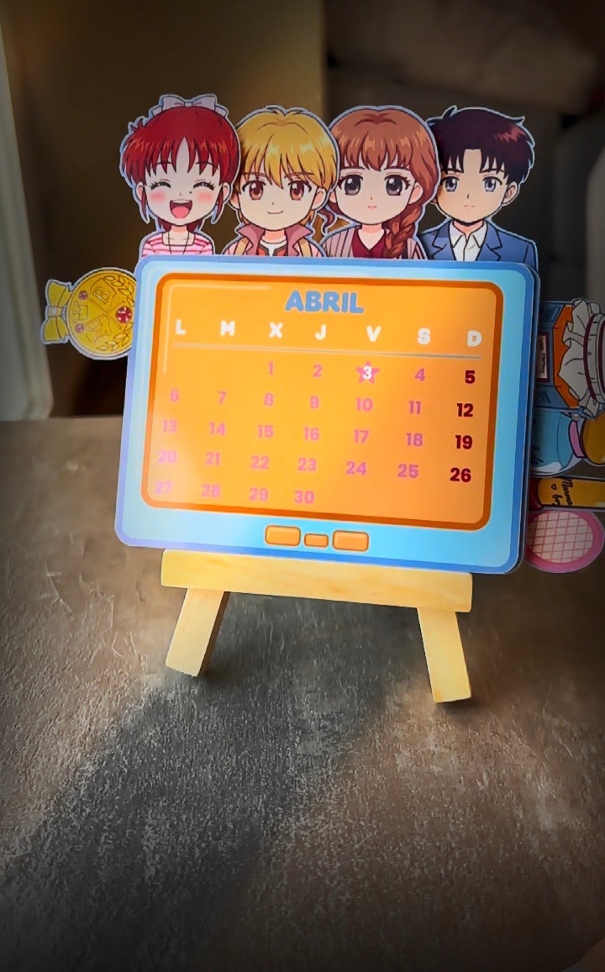 Calendario en caballete inspirado en Marmalade Boy